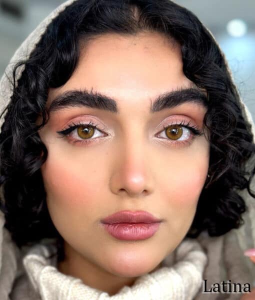 خرید لنز سالانه یونیک لاتینا